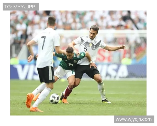 红火足球推荐：当今足坛最具实力与潜力的球星解析