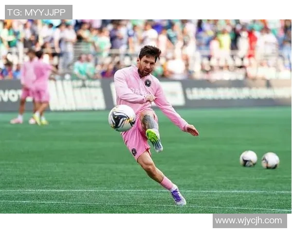 足球球星顶球精彩瞬间解析技术动作与比赛影响力